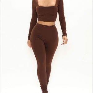 ✨Fashion Nova 2-piece set✨